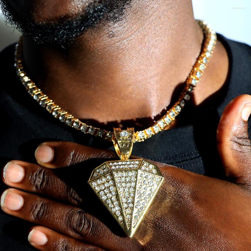 Chains Hip Hop Bling Iced Out Diamonds Shape Crystal Pendant Necklace For Men Women 5MM Paved Rhinestone Tennis Chain Jewelry
Chains Hip Hop Bling Iced Out Diamonds Shape Crystal Pendant Necklace For Men Women 5MM Paved Rhinestone Tennis Chain Jewelry