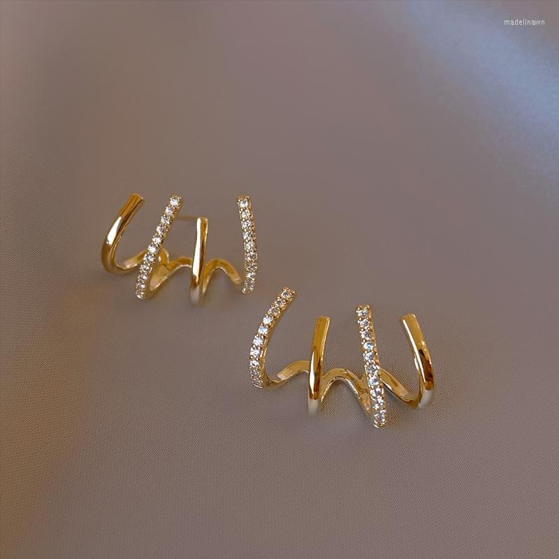 Stud Earrings 2022 Geometric Rake Shape Micro Inlaid Zircon Luxury Accessories For Woman Girls Korean Fashion Jewelry Party
Stud Earrings 2022 Geometric Rake Shape Micro Inlaid Zircon Luxury Accessories For Woman Girls Korean Fashion Jewelry Party