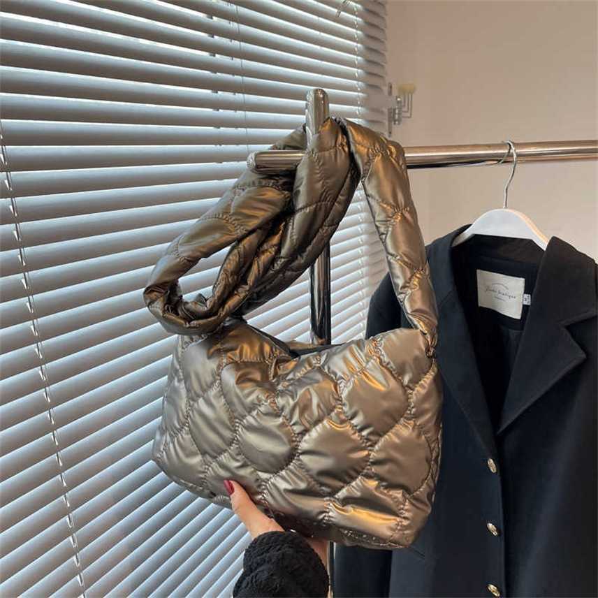 Messenger Bags 2022 autumn and winter new style women's space cotton suit sling single shoulder high-capacity down bag, Black
Messenger Bags 2022 autumn and winter new style women's space cotton suit sling single shoulder high-capacity down bag, Black