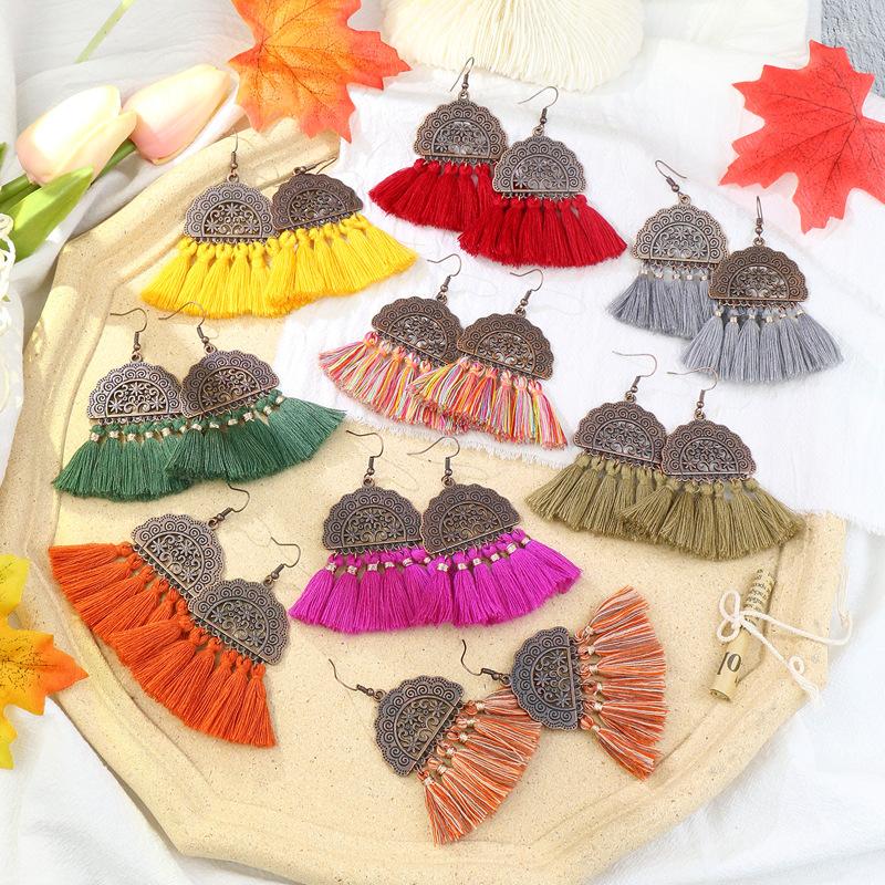 Hoop Earrings 2022 Bohemian Style Exaggerated Creative Retro Long Tassel Female Luxury Simple Fashion Jewelry Gift Trend
Hoop Earrings 2022 Bohemian Style Exaggerated Creative Retro Long Tassel Female Luxury Simple Fashion Jewelry Gift Trend