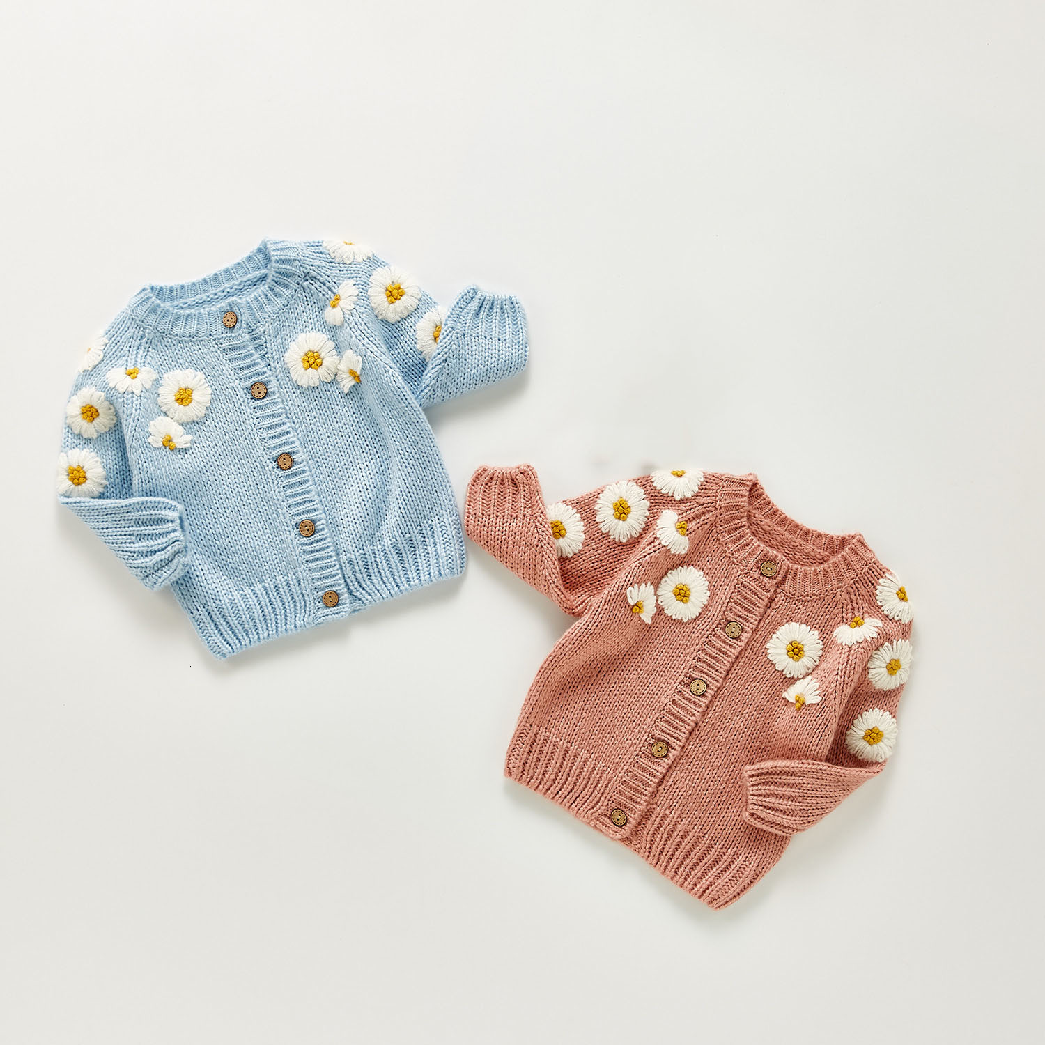 Pullover Autumn Baby Clothes Daisy Embroidery Toddler Girls Sweaters Casual Infant Cardigans Coats 221114, Pink
Pullover Autumn Baby Clothes Daisy Embroidery Toddler Girls Sweaters Casual Infant Cardigans Coats 221114, Pink