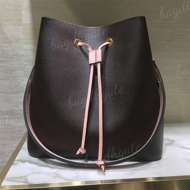 Luxurys Lvity Designers Bags Women Fashions Brand High Quality Genuine Leather Bucket Flower Shoulder Handbags, Justbox
Luxurys Lvity Designers Bags Women Fashions Brand High Quality Genuine Leather Bucket Flower Shoulder Handbags, Justbox