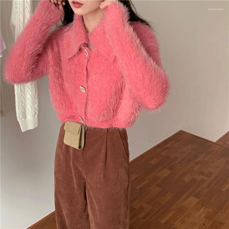 Women's Knits 2022 Autumn Winter Korean Style Pink Soft Short Knitted Sweaters Cardigans Womens Turn Down Collar Women Furry Cardigan
Women's Knits 2022 Autumn Winter Korean Style Pink Soft Short Knitted Sweaters Cardigans Womens Turn Down Collar Women Furry Cardigan