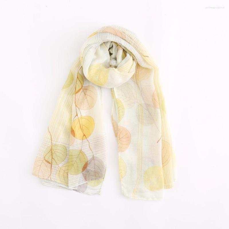 Scarves Fashion European And American Country Seasons Style Leaf Pattern Soft Voile Scarf
Scarves Fashion European And American Country Seasons Style Leaf Pattern Soft Voile Scarf