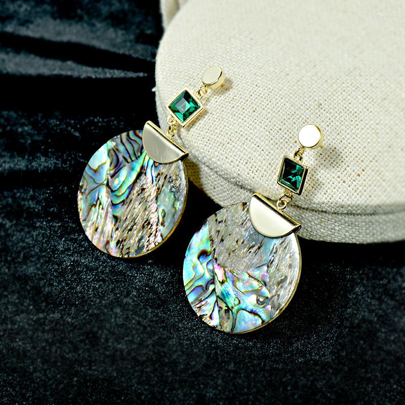 Dangle Earrings European And American Fashion Foreign Style Big Women's Tide Round Temperament High-grade Sense Retro Christmas
Dangle Earrings European And American Fashion Foreign Style Big Women's Tide Round Temperament High-grade Sense Retro Christmas