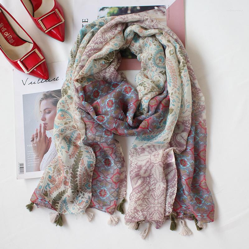 Scarves 2022 Est Women Paisley Flower Print Tassel Scarf Shawls Floral Blossom Wrap Hijab Wholesale 10pcs/lot
Scarves 2022 Est Women Paisley Flower Print Tassel Scarf Shawls Floral Blossom Wrap Hijab Wholesale 10pcs/lot