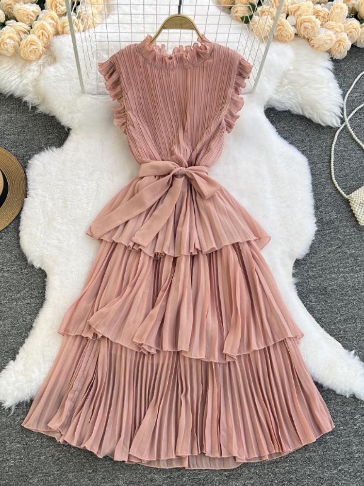 Casual Dresses Summer Women's European And American Temperament Dress Sleeveless Chiffon Elegant Waist Thin Layered Cake Mid-length, Black
Casual Dresses Summer Women's European And American Temperament Dress Sleeveless Chiffon Elegant Waist Thin Layered Cake Mid-length, Black