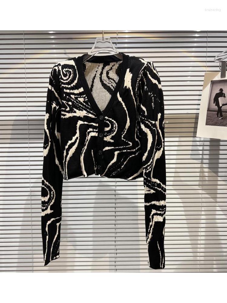 Women' Knits HIGH STREET Est Fashion 2022 Designer Tops Women' V-Neck Long Sleeve Knitting Cardigan, Black
Women' Knits HIGH STREET Est Fashion 2022 Designer Tops Women' V-Neck Long Sleeve Knitting Cardigan, Black