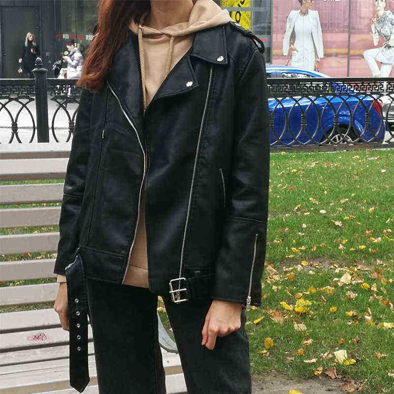 Ftlzz New Autumn Female Zipper Outerwear Women Faux Leather Jacket Casual Loose Soft Pu Motorcycle Punk Leather Jacket J220727, Beige
Ftlzz New Autumn Female Zipper Outerwear Women Faux Leather Jacket Casual Loose Soft Pu Motorcycle Punk Leather Jacket J220727, Beige