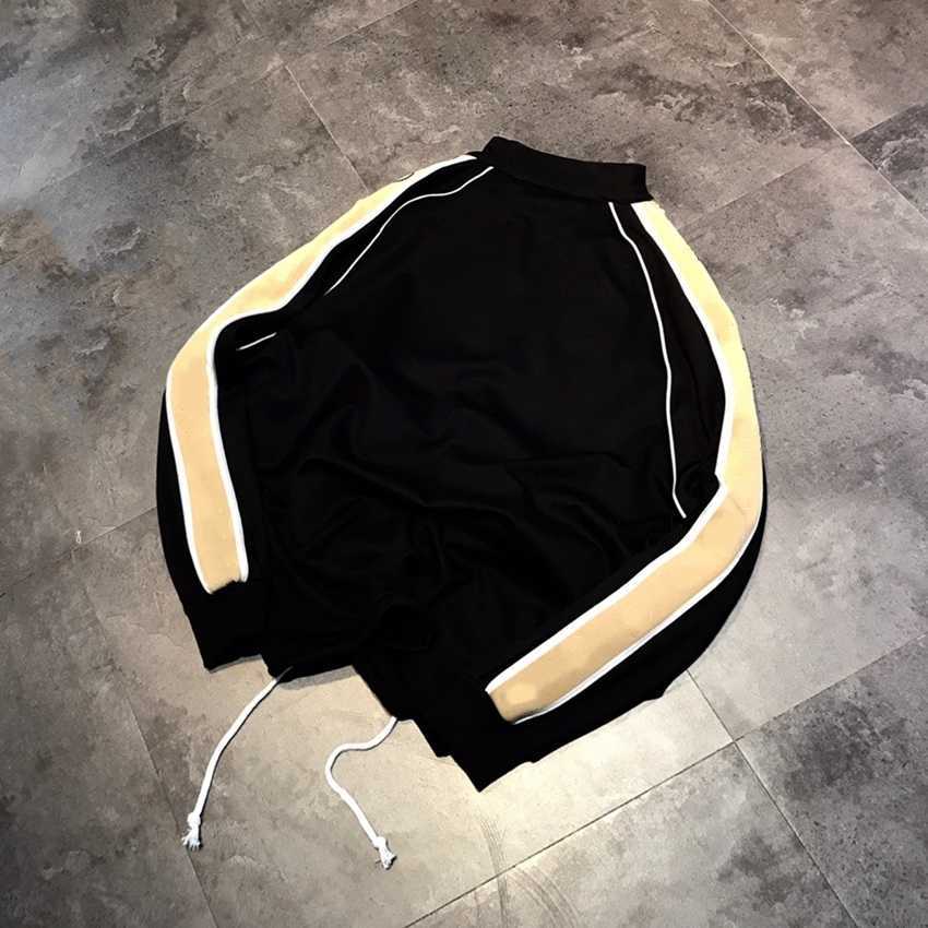 Fashion luxury Women Men's Tracksuits designer Highs Quality Hooded Jackets Pants Suits Mens Hiphop Style Clothing Set Autumn Streetwear Winter Sportwear Coat, Black clothes
Fashion luxury Women Men's Tracksuits designer Highs Quality Hooded Jackets Pants Suits Mens Hiphop Style Clothing Set Autumn Streetwear Winter Sportwear Coat, Black clothes