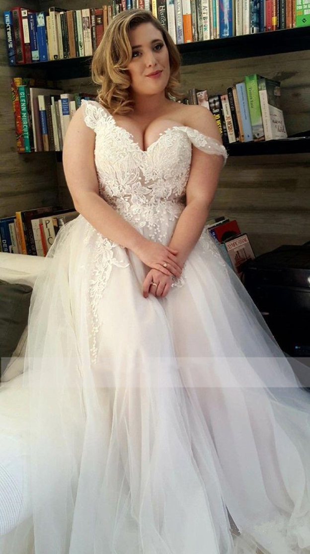 ral Print V-neck Necke Plus Size Wedding Dress with Tulle Lace Applique Pearls Beads A-e Sweep Train Bridal Dresses