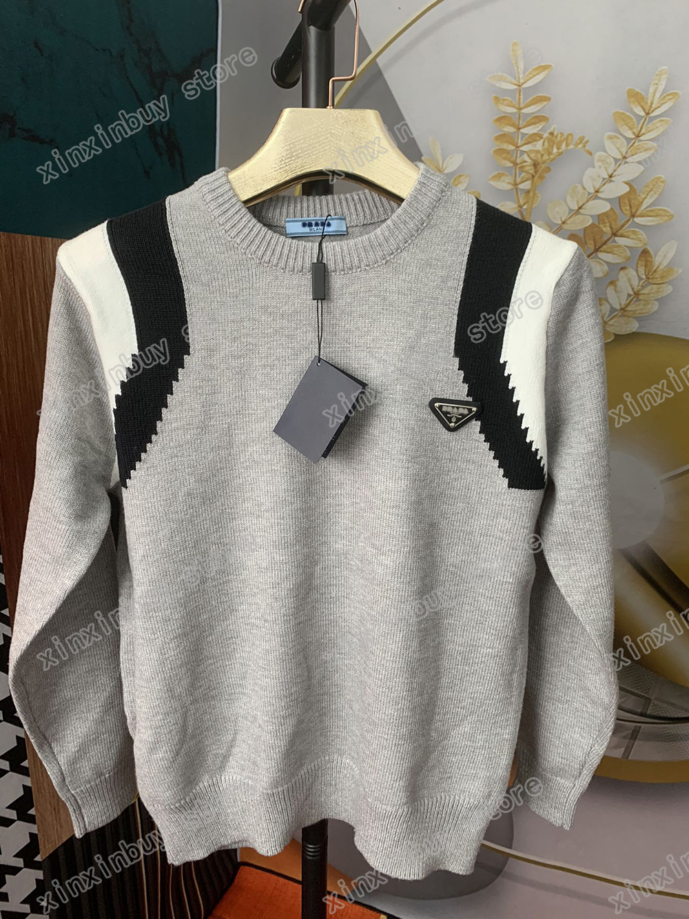 xinxinbuy Men designer Hoodie sweater Panelled Metal triangle label pocket Paris women black white blue khaki S-2XL, 01
xinxinbuy Men designer Hoodie sweater Panelled Metal triangle label pocket Paris women black white blue khaki S-2XL, 01