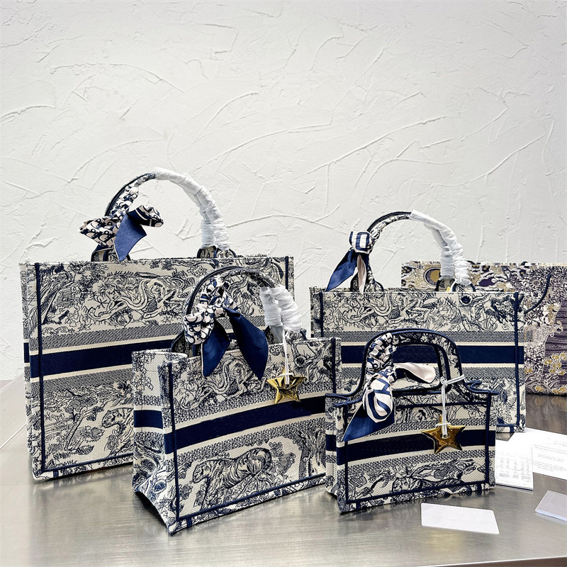 5A Designer bag Tote Alligator Genuine Leather Shopping Handbag luxury Shoulder Bags Practical Large Capacity Women With lock 42x36x26x22cm All styles and sizes, Colour43
5A Designer bag Tote Alligator Genuine Leather Shopping Handbag luxury Shoulder Bags Practical Large Capacity Women With lock 42x36x26x22cm All styles and sizes, Colour43