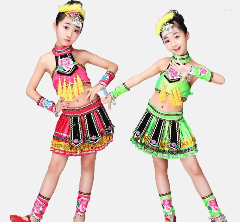 Stage Wear Design 2 Color Girls Miao Dance Clothing Hmong Nationality Costumes Chinese Folk Dsance, Rose red
Stage Wear Design 2 Color Girls Miao Dance Clothing Hmong Nationality Costumes Chinese Folk Dsance, Rose red