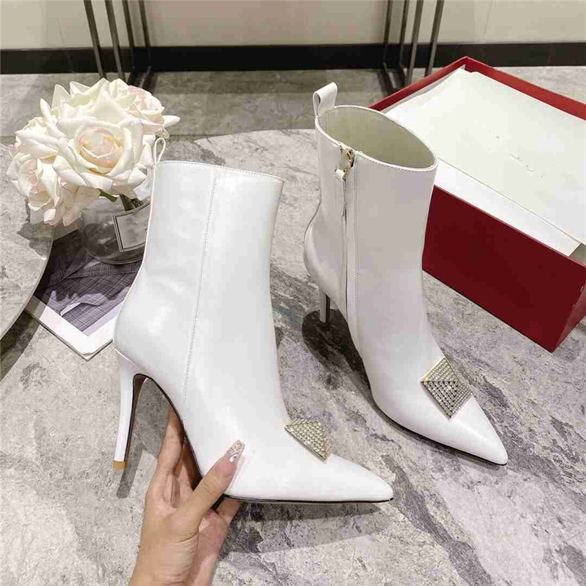 Fashion Designer Women Boots Valentinoity High Heels Knight Martin Leather Wool Winter Warm Black Party Wedding Flat Shoes 04-04
Fashion Designer Women Boots Valentinoity High Heels Knight Martin Leather Wool Winter Warm Black Party Wedding Flat Shoes 04-04