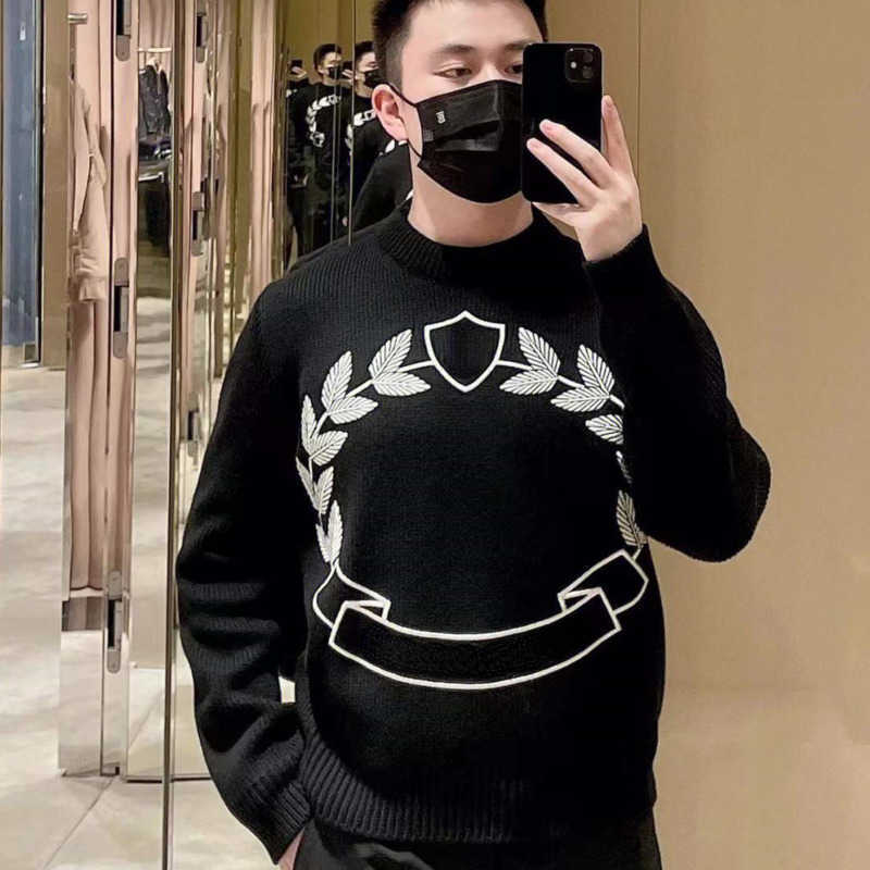 Winter wool sweater mens sweatshirt burb designer knitted sweaters tb war horse embroidery pullover coat men women casual woolen shirt, Style1-usa size
Winter wool sweater mens sweatshirt burb designer knitted sweaters tb war horse embroidery pullover coat men women casual woolen shirt, Style1-usa size