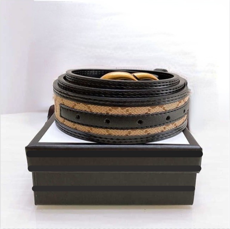 2022mens Designer Belt Men Great Quality Chain Luxury Genuine Leather Fashion Belts Woman Womens Belt Black Double g Smooth Buckle Waistband, And box
2022mens Designer Belt Men Great Quality Chain Luxury Genuine Leather Fashion Belts Woman Womens Belt Black Double g Smooth Buckle Waistband, And box
