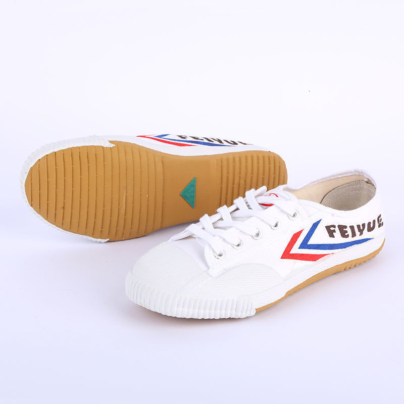Dress Shoes Kung Fu Shoe Martial Arts Tai Chi Taekwondo Wushu Karate Footwear Sports Training Sneaker Black and White Man 221125
Dress Shoes Kung Fu Shoe Martial Arts Tai Chi Taekwondo Wushu Karate Footwear Sports Training Sneaker Black and White Man 221125
