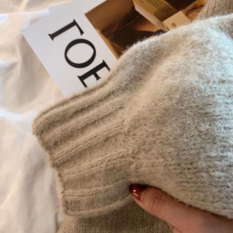 Womens Knits Tees Autumn Winter Thicken Warm Sweater Cardigan Women Japan Style Lazy Wind Soft Knit Cardigans Female Gray Khaki Loose Knitted Coat 221