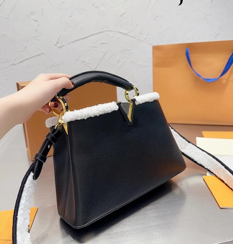 Womens Luxury Leather Shoulder Bags Designer Classic Plush Handbag Fashion Women Leisure Commerce Handbags Winter Lamb Wool Cross Body Totes, Khaki
Womens Luxury Leather Shoulder Bags Designer Classic Plush Handbag Fashion Women Leisure Commerce Handbags Winter Lamb Wool Cross Body Totes, Khaki