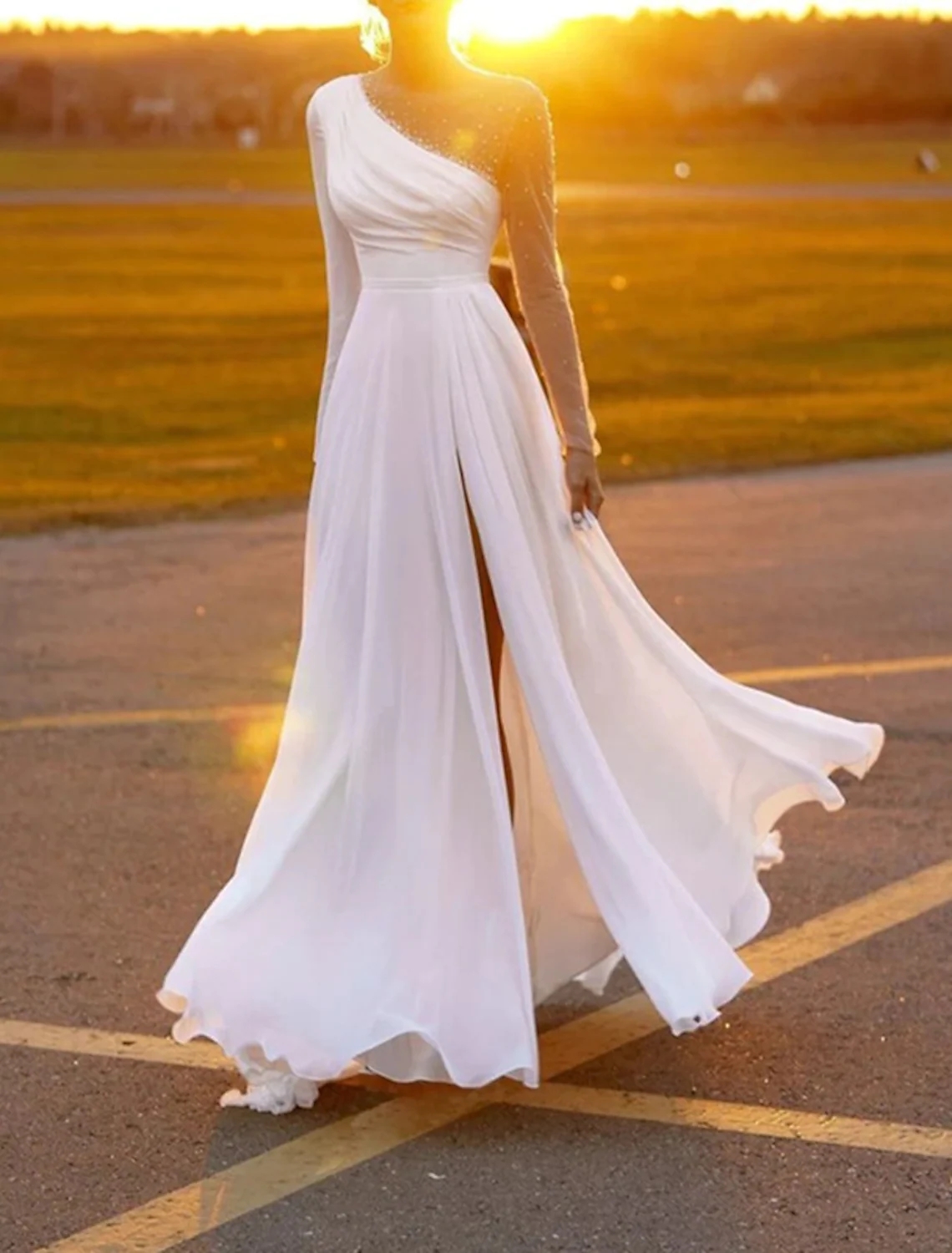 A-Line Wedding Dress Illusion Neck Chiffon Long Sleeve Country Beach Sexy with Pearls Split Front Bridal Party Gowns For Women 2023 Vestidos De Noiva