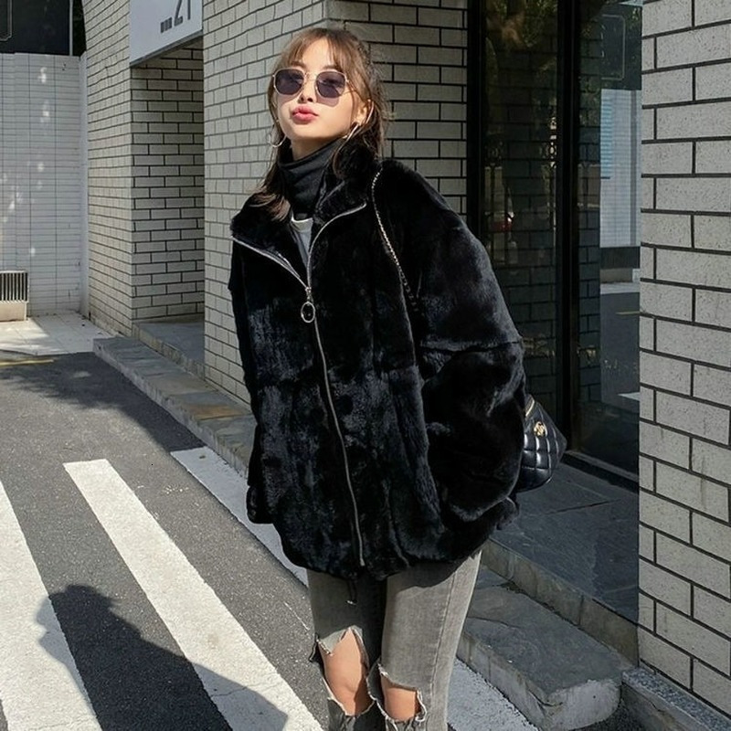 Women's Fur Faux Winter Jacket Fashion Solid Color Coat Korean Version Loose Simplicity Stand-up Collar Clothing 221116