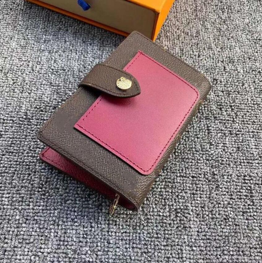 Fashion flowers designer zipper wallets luxurys Men Women leather bags High Quality Classic Letters coin Purse Original Box Plaid card holder M69433, Brown grid
Fashion flowers designer zipper wallets luxurys Men Women leather bags High Quality Classic Letters coin Purse Original Box Plaid card holder M69433, Brown grid