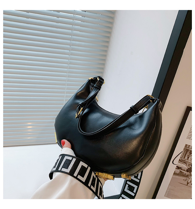 23SS new trendy all-match Brand messenger bag chain leather fashion grils samll shoulder bag wrist bags two shoulders straps 5colors
