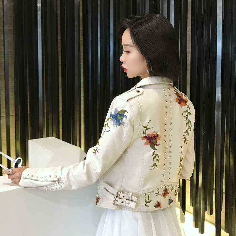 Ftlzz Spring Autumn Embroidered Faux Pu Leather Jacket Women Fashion Locomotive Slim Short Design Jacket Black Leather Top J220727
Ftlzz Spring Autumn Embroidered Faux Pu Leather Jacket Women Fashion Locomotive Slim Short Design Jacket Black Leather Top J220727