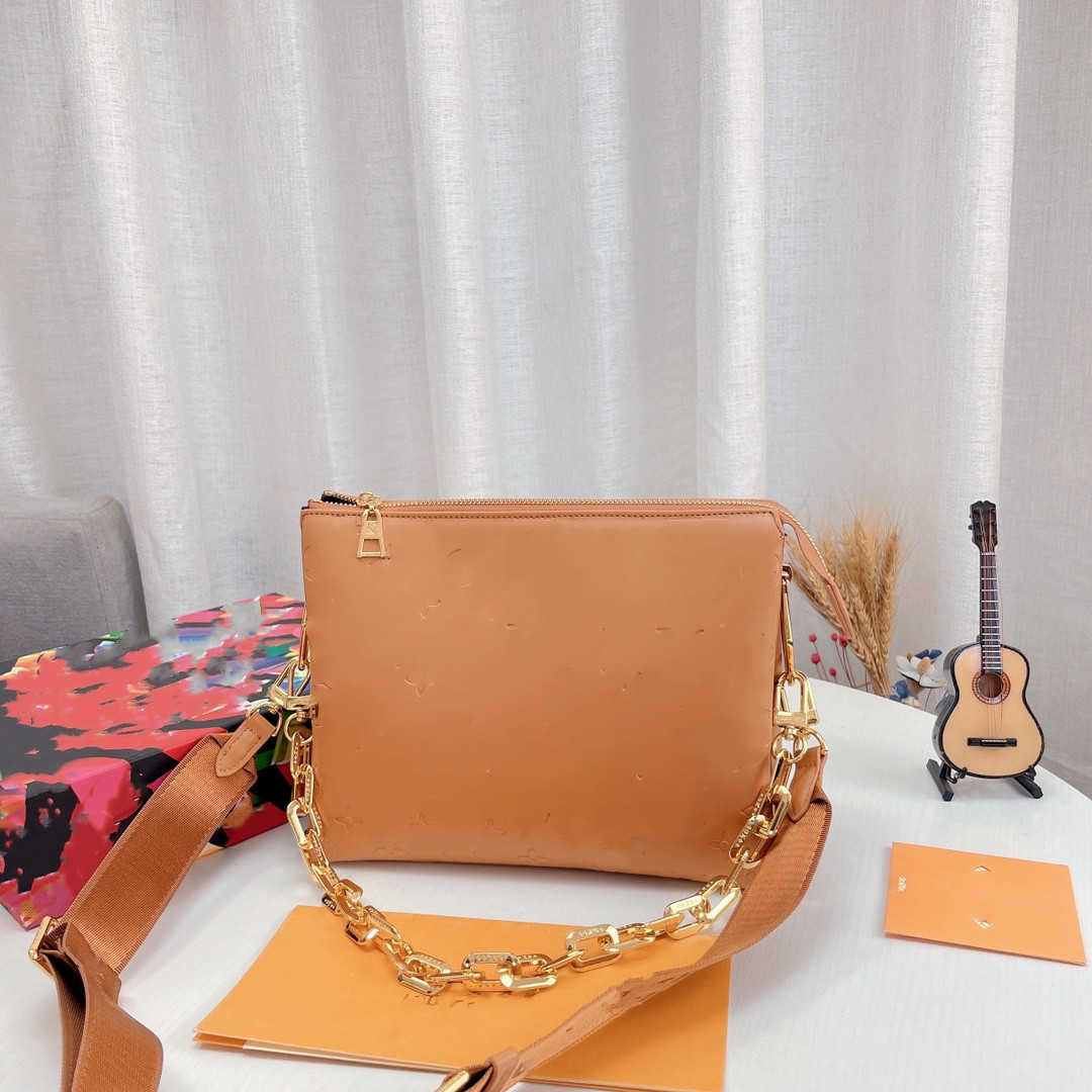 Designers Luxury Bags For Womens Louiseity 1 Viutonity Handbags LVS Crossbody Shoulder The Tote Bag multicolour Capacity Versatile 7A High Quality wallet 64K1, No bag
Designers Luxury Bags For Womens Louiseity 1 Viutonity Handbags LVS Crossbody Shoulder The Tote Bag multicolour Capacity Versatile 7A High Quality wallet 64K1, No bag