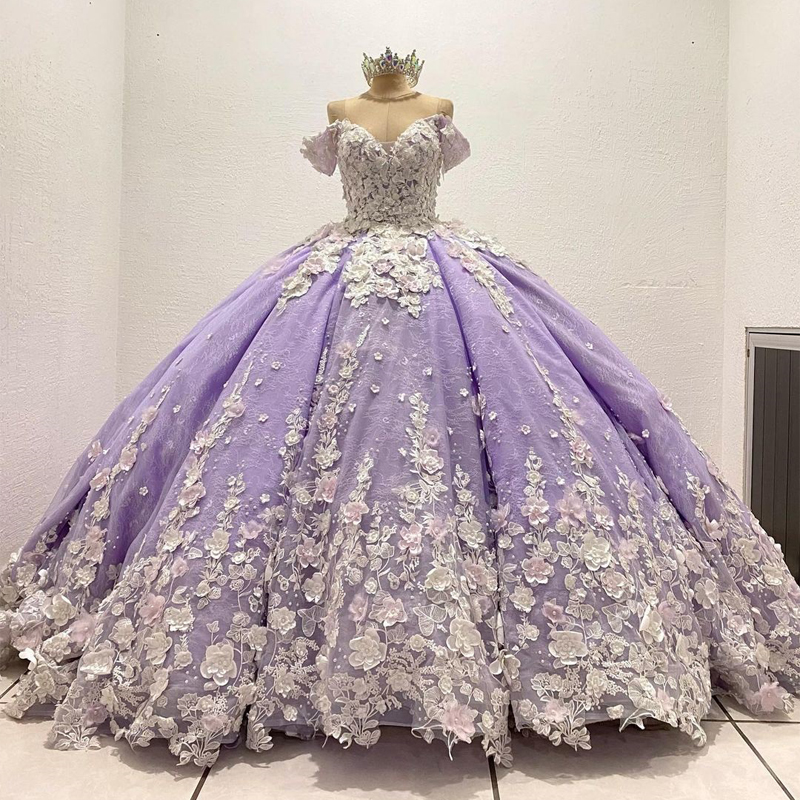Lavender princess Quinceanera Dresses 3D Flowers Appliques Lace-up corset prom Sweet 16 Princess Dresse vestidos de 15 anos
