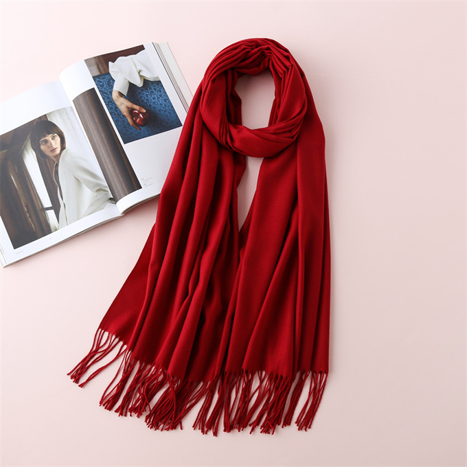 Winter Wool Soft scarf for women Cashmere Scarves lady Warm men Embroidery Cotton printing woman long Wrap Shawl yuyuyu
Winter Wool Soft scarf for women Cashmere Scarves lady Warm men Embroidery Cotton printing woman long Wrap Shawl yuyuyu
