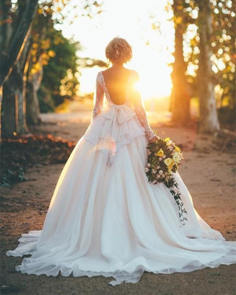 Country Long Sleeves Wedding Dresses A-Line Bridal Gowns Sexy Backless Ivory Lace Tulle Robe De Moriee Bow Back Garden Boho 2023