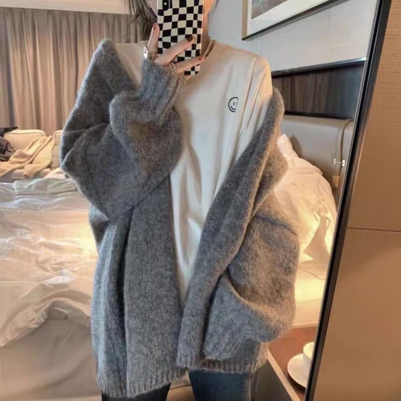 Womens Knits Tees Autumn Winter Thicken Warm Sweater Cardigan Women Japan Style Lazy Wind Soft Knit Cardigans Female Gray Khaki Loose Knitted Coat 221