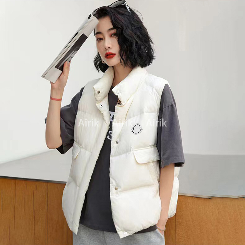 Women' Vests Classical Monclair Brand Womens Fashion Down Vests Designer Embrodered Letter Bandge Style Womens Downs Vest Warm Outerwear
Women' Vests Classical Monclair Brand Womens Fashion Down Vests Designer Embrodered Letter Bandge Style Womens Downs Vest Warm Outerwear