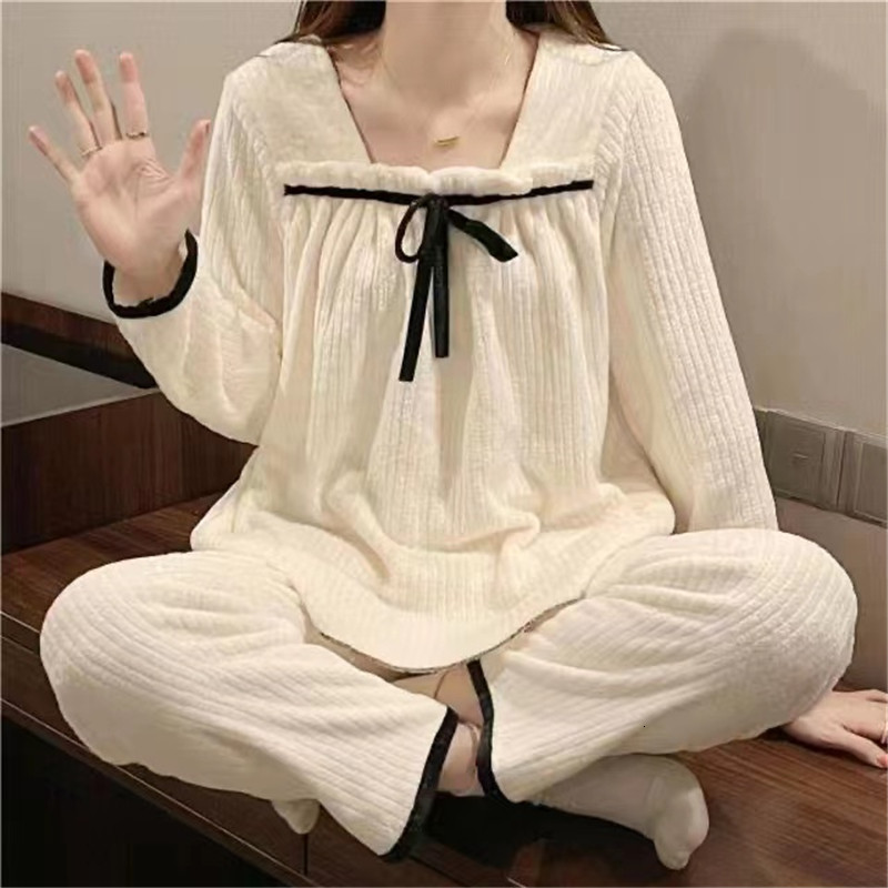 Womens Sleepwear Coral Fleece Pajamas Sets For Women Autumn Winter Thick Warm Sweet Cute Flannel Lounge Wear Homewear Nightie Female 221116