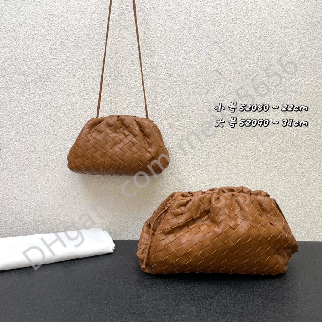 MINI POUCH Mini Handbag luxury Solid color bags wallet womens leather shoulder strap Cross body bag Hobo Totes weave purses, Wine red
MINI POUCH Mini Handbag luxury Solid color bags wallet womens leather shoulder strap Cross body bag Hobo Totes weave purses, Wine red
