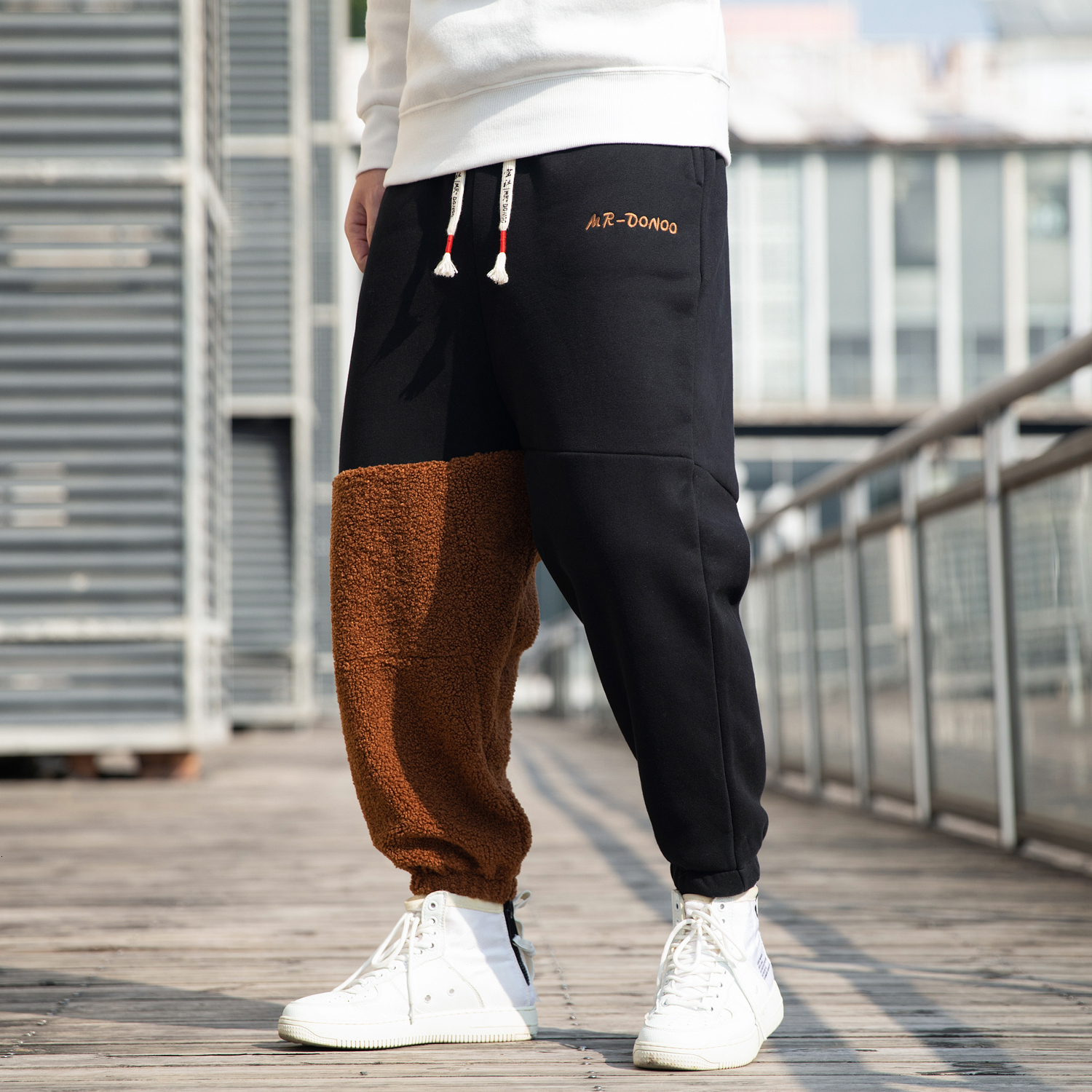 Men's Pants Fashion Bear Cartoon Pattern Fleece Casual Autumn Winter Loose Plus Size Hip Hop Jogging Streetwear Men Clothing 221116