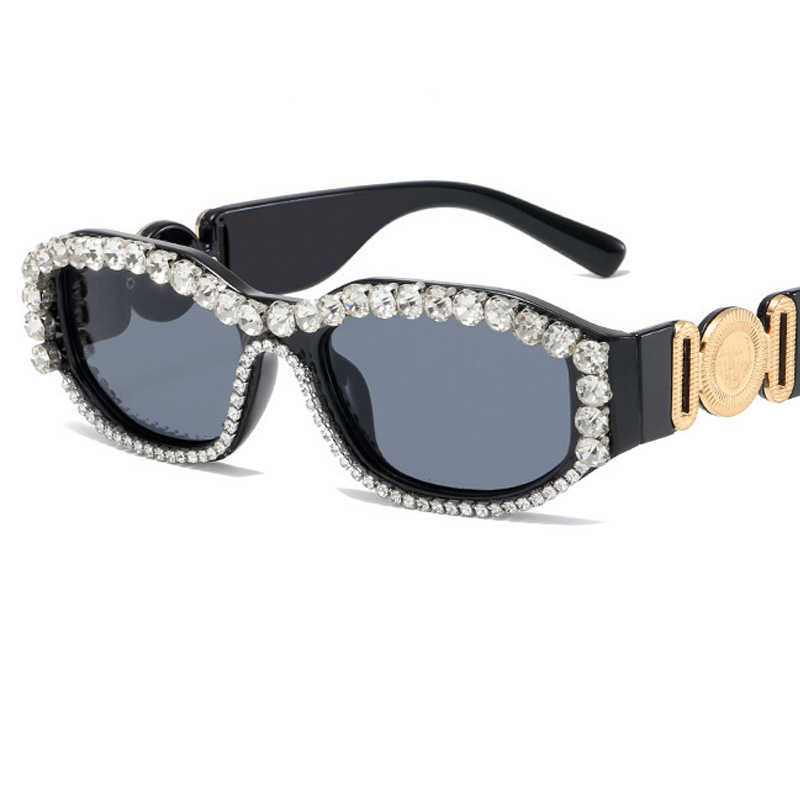 Belts New small frame sunglasses trend diamond street shot net Red Sunglasses Women, Black
Belts New small frame sunglasses trend diamond street shot net Red Sunglasses Women, Black