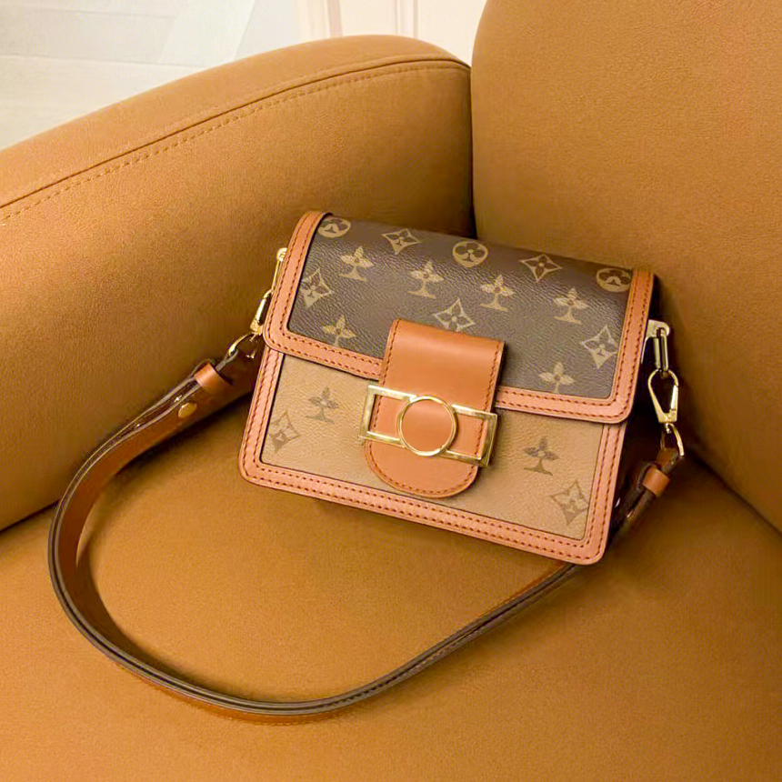 Evening Bags M45958 M45959 DAUPHINE pochette envelope crossbody Bag Classic womens woman bags mens Designer purses two shoulder straps handbag Leather chain tote
Evening Bags M45958 M45959 DAUPHINE pochette envelope crossbody Bag Classic womens woman bags mens Designer purses two shoulder straps handbag Leather chain tote