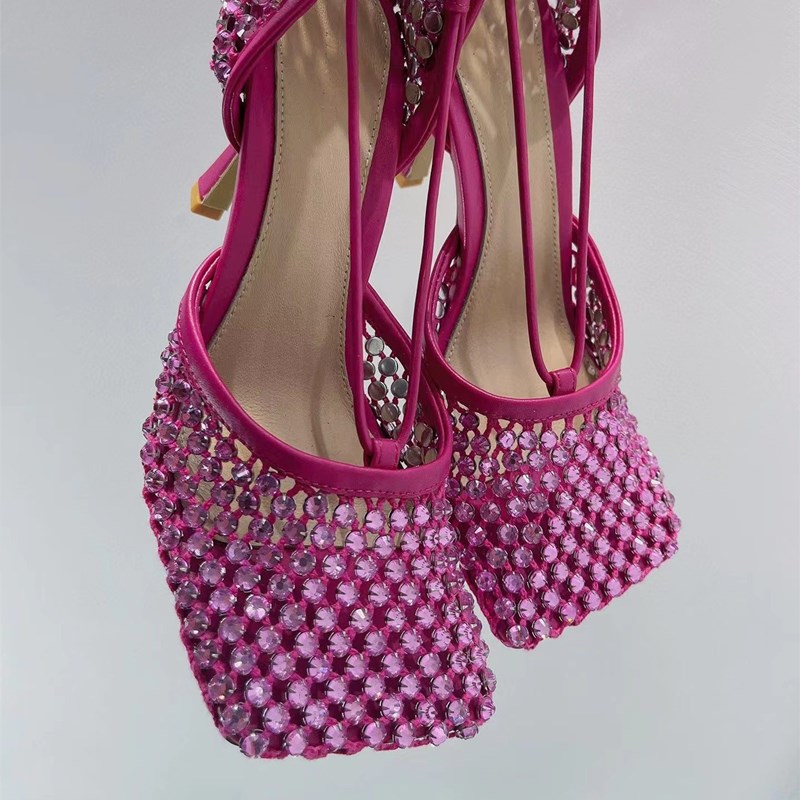 New Summer Hollow Crystal Mesh Women's Sandals Genuine Leather Square Toe Runway Party Diamond Fashion Stiletto Sandals size 35--42, Greenshoe box
New Summer Hollow Crystal Mesh Women's Sandals Genuine Leather Square Toe Runway Party Diamond Fashion Stiletto Sandals size 35--42, Greenshoe box