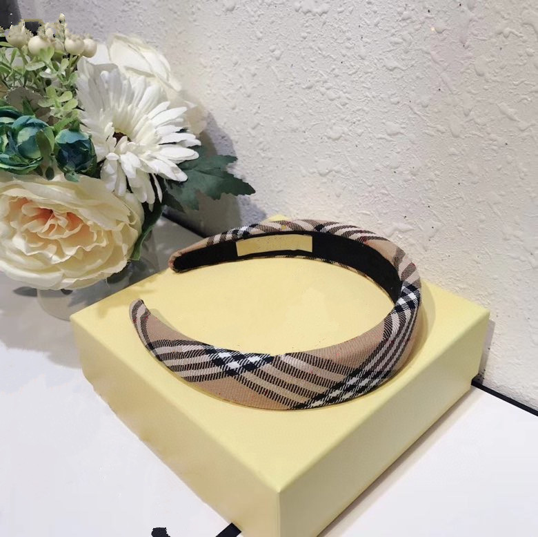 2022 Christmas B Brand Classic Women Headbands With Stripe Mix Colors Top Fashion Hair Hoops With Inner Label Luxury Headband no box
2022 Christmas B Brand Classic Women Headbands With Stripe Mix Colors Top Fashion Hair Hoops With Inner Label Luxury Headband no box