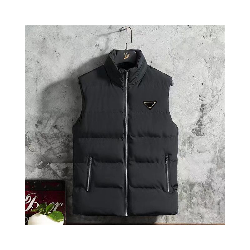 Men designers clothes men's Vests jackets hoodies luxury Womens zipper Outerwear vest hoodie fashion Parka winter windbreaker coat Size 85500
Men designers clothes men's Vests jackets hoodies luxury Womens zipper Outerwear vest hoodie fashion Parka winter windbreaker coat Size 85500
