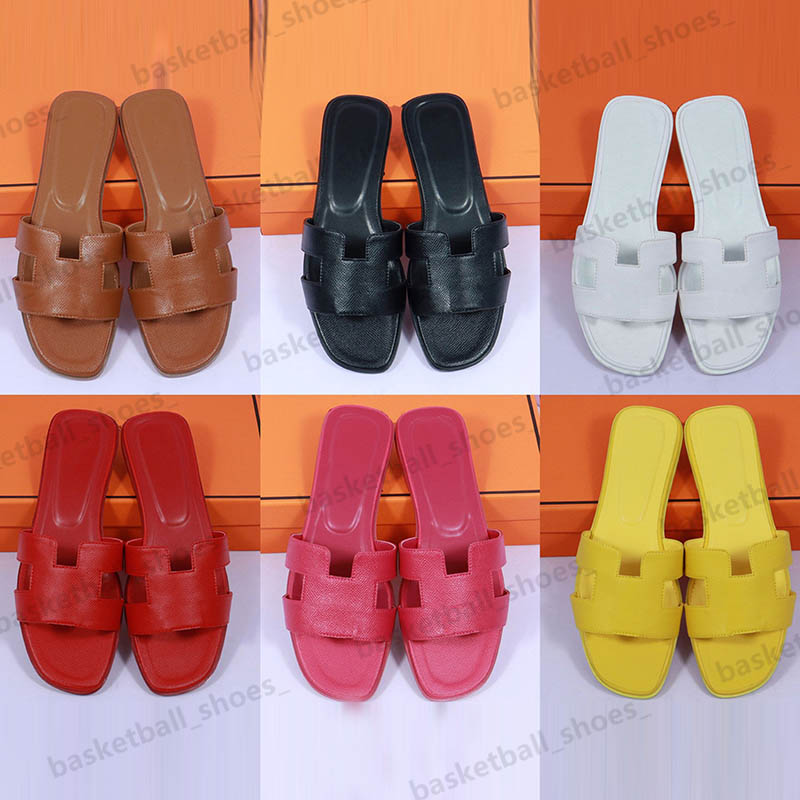 Designer Womens Slippers Sandals Women Classic Floral Brocade Slides Flats Leather Rubber Gear Bottoms Beach Shoes Loafers, Colour 1
Designer Womens Slippers Sandals Women Classic Floral Brocade Slides Flats Leather Rubber Gear Bottoms Beach Shoes Loafers, Colour 1