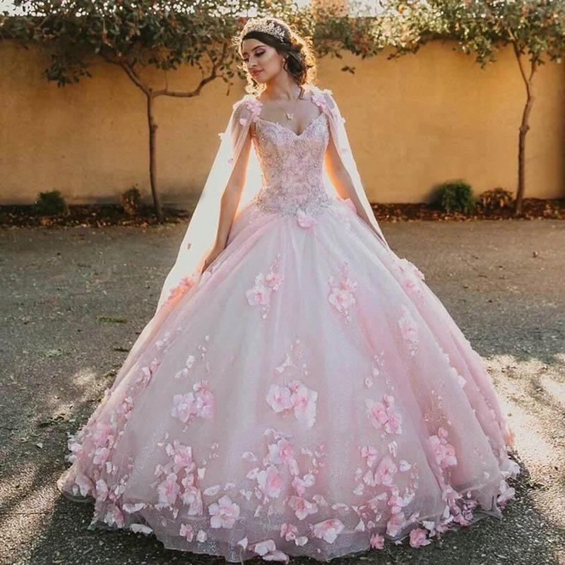 2023 Sexy Quinceanera Ball Gown Dree Bluh Pink Lace Applique 3D Floral Flower Crytal Bead With Cape Off Shoulder Sweep Train Plu Size Prom Evening