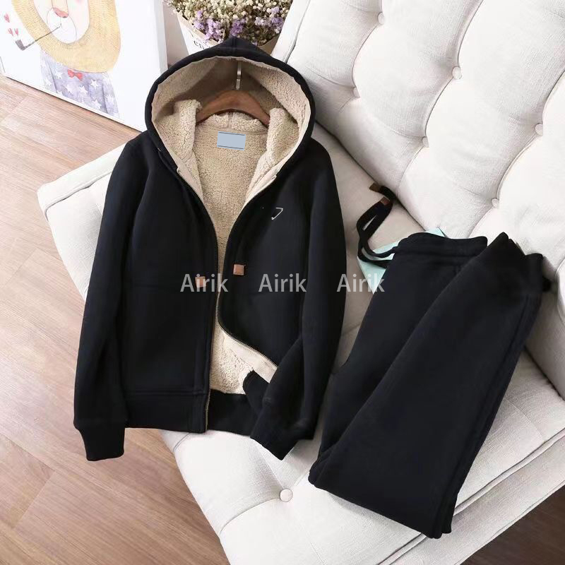 Brand Women's Two Piece Pants Set Tracksuits Summer Inverted Triangle Collar Sleeve jacket With Loose pant Casual Suit Women 2XL 3XL, White
Brand Women's Two Piece Pants Set Tracksuits Summer Inverted Triangle Collar Sleeve jacket With Loose pant Casual Suit Women 2XL 3XL, White