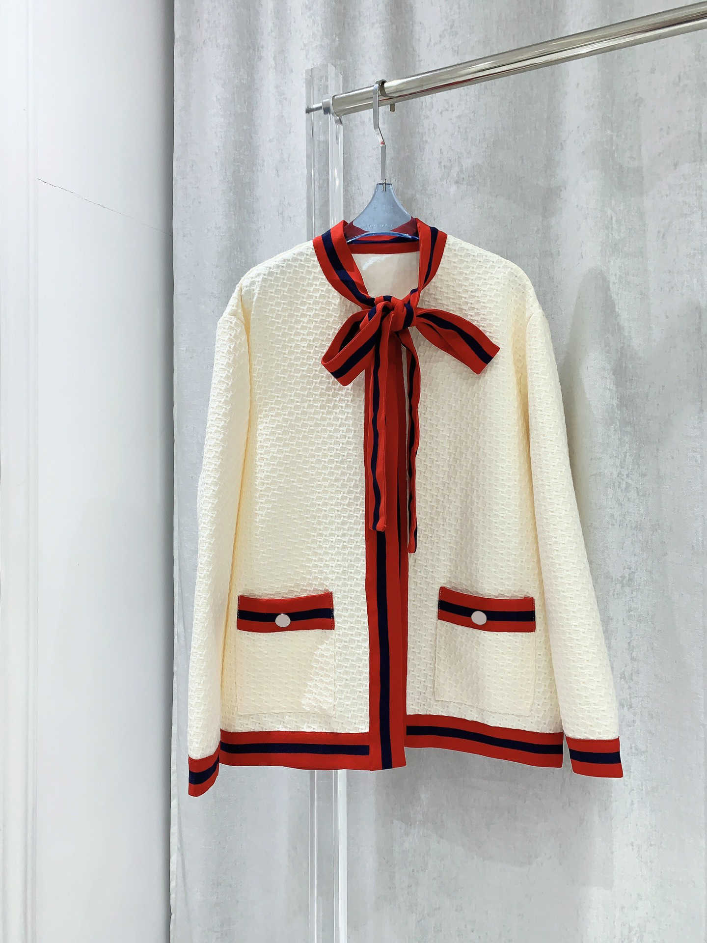 Women Jacket Color Contrast Striped Border Bow Tie Coat V-neck Pocket Design Regular Loose Tops Designer Gentle Temperament Joker Womens Apparel, 14
Women Jacket Color Contrast Striped Border Bow Tie Coat V-neck Pocket Design Regular Loose Tops Designer Gentle Temperament Joker Womens Apparel, 14