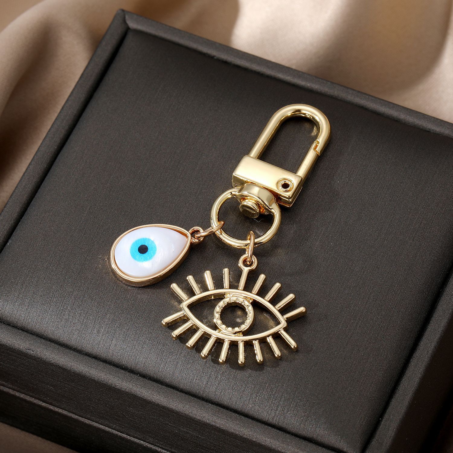 Shell Heart Evil Eye Hamsa Hand Keychain Key ringS Blue Eye Bag Car Bag pendant KeyRing Accessory