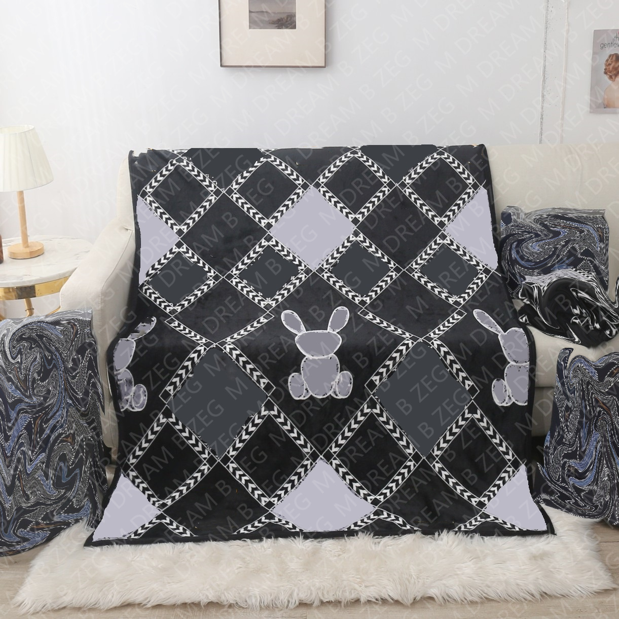 Designer Brand Blanket 150X200cm Classic Design Air Delicate Conditioning Car Travel Bath Towel Soft Winter Fleece Shawl Throw Blankets HT1524
Designer Brand Blanket 150X200cm Classic Design Air Delicate Conditioning Car Travel Bath Towel Soft Winter Fleece Shawl Throw Blankets HT1524