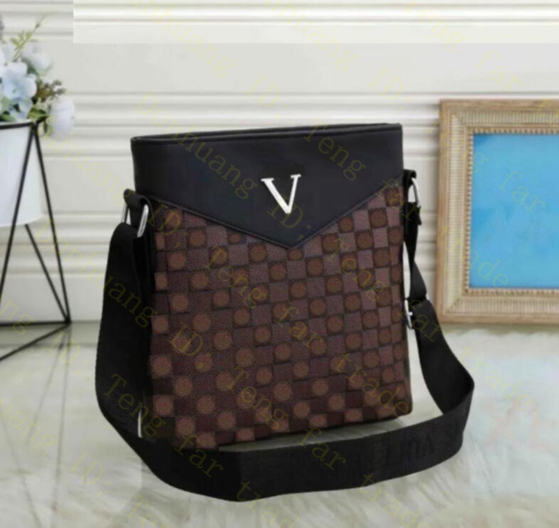 Designers messenger bag Handbags Shoulder crossbody Bags brand Luxurys zipper Bag's leather wallet waist pack Satchels purse Large capacity carry pocket, 8012 brown flowers
Designers messenger bag Handbags Shoulder crossbody Bags brand Luxurys zipper Bag's leather wallet waist pack Satchels purse Large capacity carry pocket, 8012 brown flowers